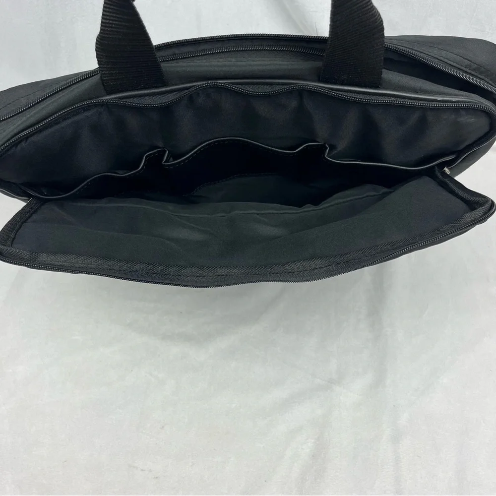 Kenneth Cole Reaction Soft Padded Black 16